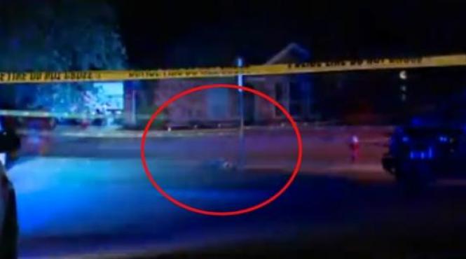 intreaga comunitate este socata nu am mai vazut asa ceva e cutremurator ce au gasit doi adolescenti in mijlocul strazii seara sub o prelata video