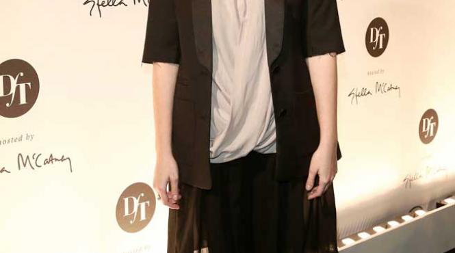 cel mai talentat tanar designer al europei este o romanca video