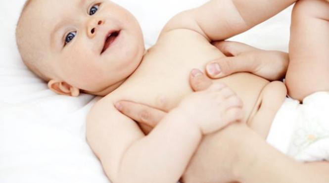 copiii nascuti in aceeasi zi cu bebelusul regal britanic vor fi cadorisiti cu un banut de argint