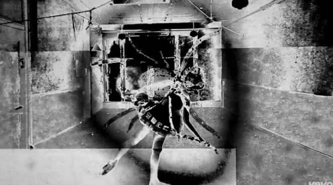 noul videoclip al trupei nine inch nails poate induce convulsii cerebrale david lynch video