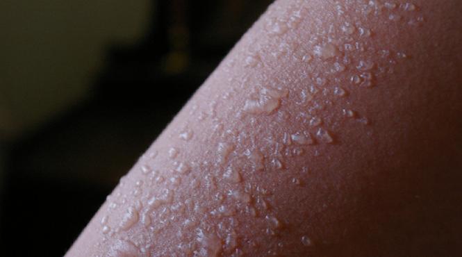 pete rosii basicute soare ultraviolete herpes