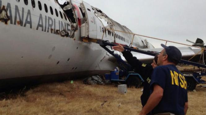 pilotii avionului prabusit la san francisco se apara pilotul automat nu a mentinut viteza setata pentru aterizare