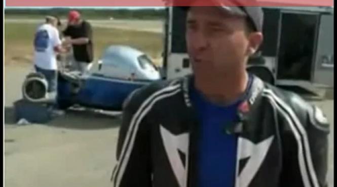 a incercat sa depaseasca un record de viteza dar a murit cand gonea cu 466 km h video