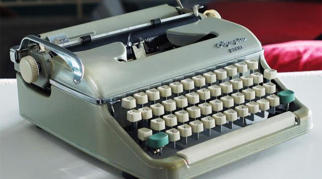 ce tehnologie de varf dupa dezvaluirile lui snowden serviciile secrete ruse trec la masina de scris