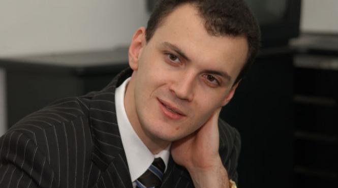 sebastian ghita propune sistemul american convorbiri telefonice si conversatii pe internet ascultate de autoritati