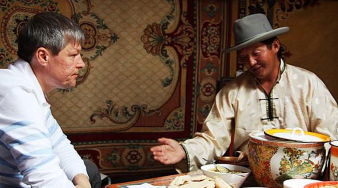 comisarul dacian ciolos in mongolia