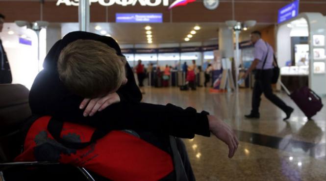 turnatorul snowden a primit abecedar in limba rusa