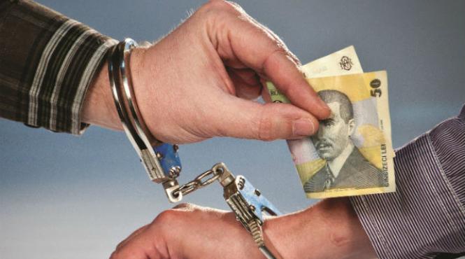 presedintele comisiei de bacalaureat de la un liceu din mangalia retinut pentru luare de mita