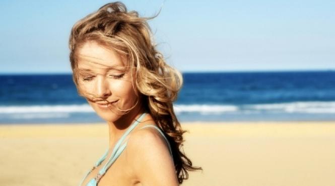 6 sfaturi pentru un par sanatos la ceas de vara