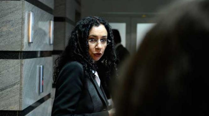 haineala in cardasie cu un tablagiu si nevasta lui procuroare