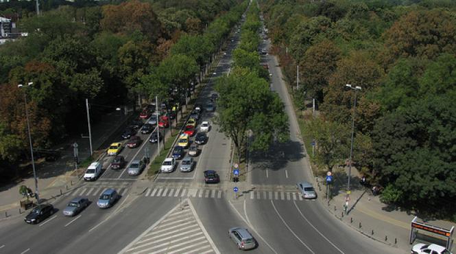 accident pe soseua kiseleff pe directia de mers casa presei arcul de triumf se circula cu dificultate