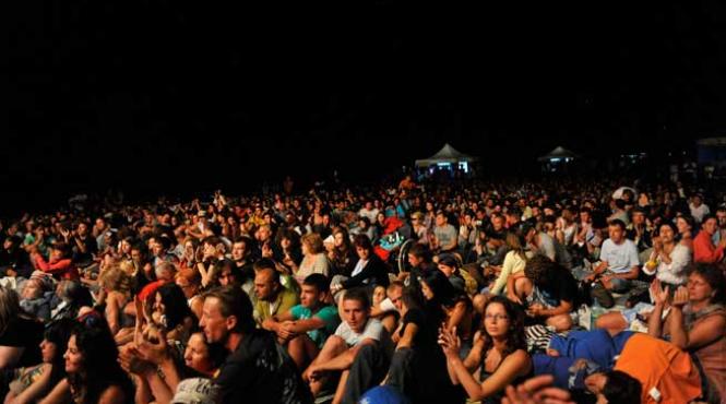 folk you florian pittis dincolo de lacomia revarsata