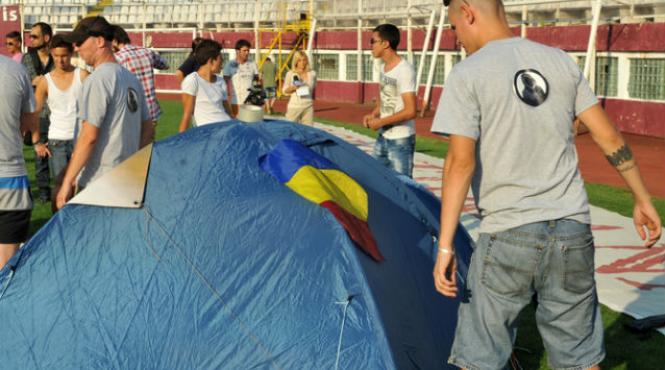 grevistii foamei din giulesti au renuntat la protest dupa opt zile