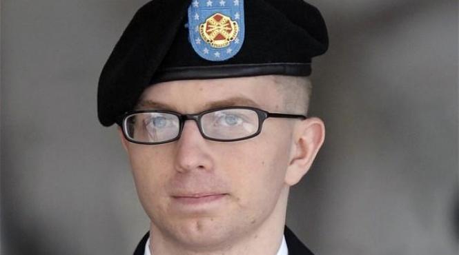 bradley manning sentinta 35 ani