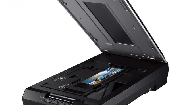 perfection de pe scanner direct pe facebook