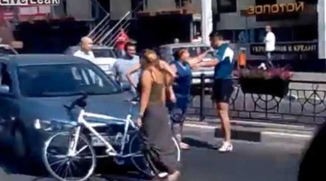 video imi strici bicicleta iti distrug masina