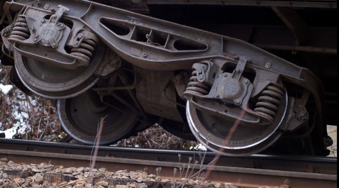 unul dintre vagoanele trenului bucuresti istanbul a deraiat in bulgaria nimeni nu a fost ranit