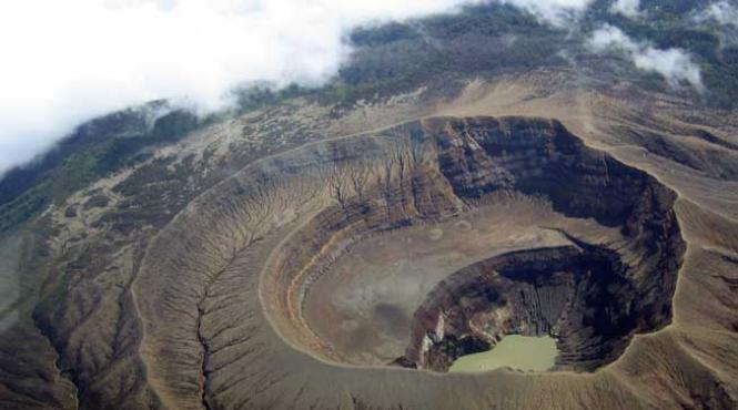 vulcanii activeaza dupa un ceas propriu sustin cercetatorii