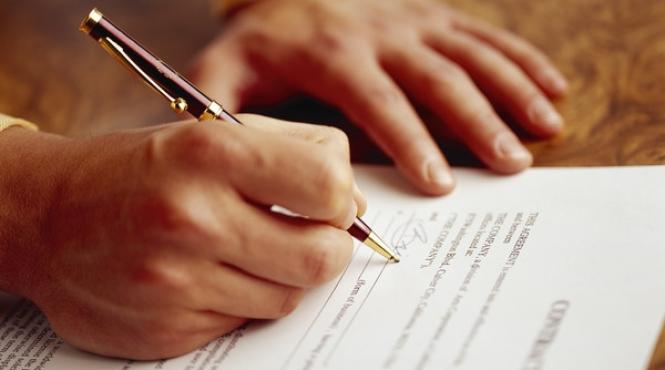 guvernul nu majoreaza contributiile pentru drepturile de autor si pfa