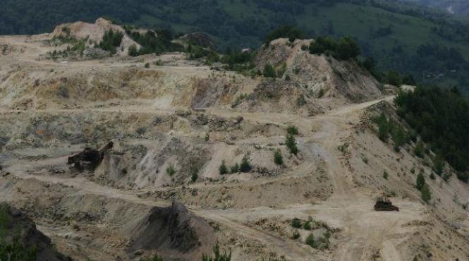 seful rmgc licenta de exploatare a proiectului de la rosia montana este secreta pentru ca asa prevede legea romaneasca