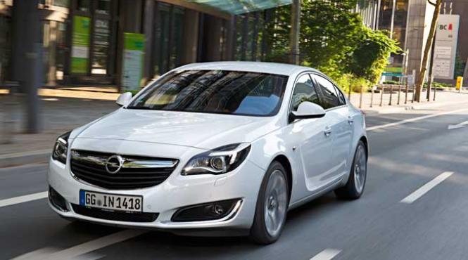 s au lansat opel insignia country tourer si opc
