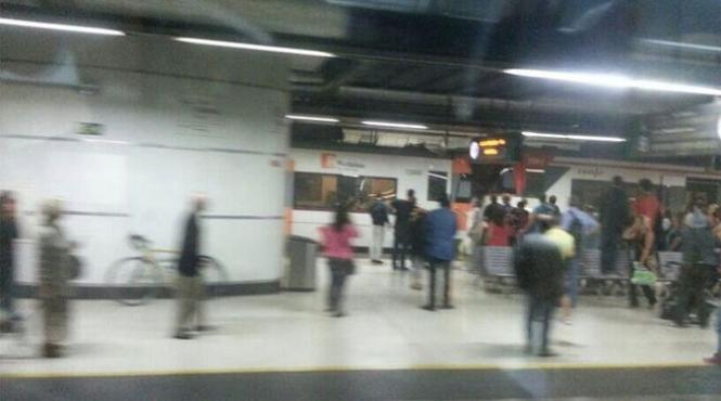 accident feroviar in barcelona cel pu in 22 de rani i dupa o ciocnire intre doua trenuri regionale