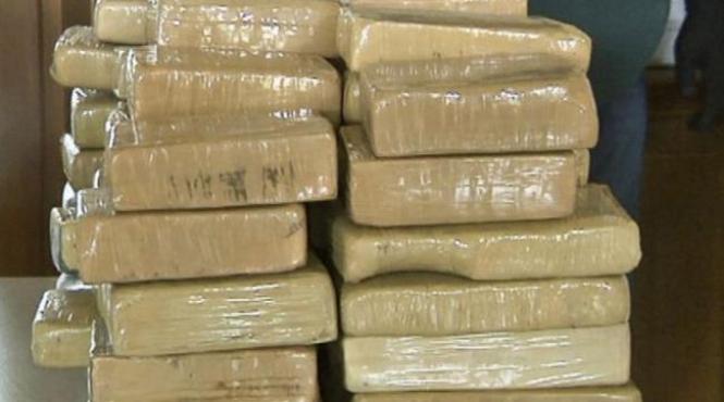 cantitate uriasa de cocaina confiscata la bordul unui avion al air france