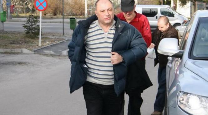 cu ochii in lacrimi fostul primar solomon s a prezentat la ipj dolj