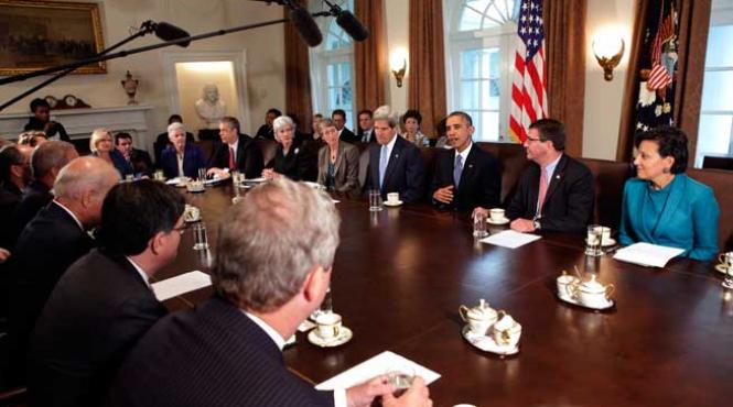 bancile din sua alimenteaza bancomatele cu fonduri suplimentare pentru a face fata unei eventuale panici a consumatorilor