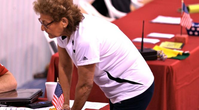 antrenoarea marta karolyi acuza in presa germana se falsifica varsta gimnastelor la competitii