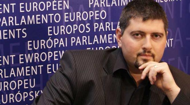 incredibila transformare a unui lider jobbik dupa ce a aflat ca este evreu