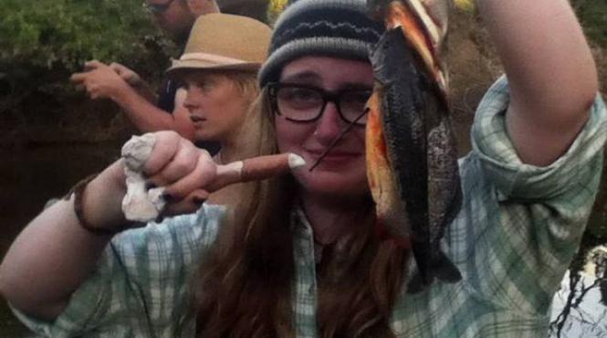 o vegetariana si a incalcat regulile alimentare pentru a se razbuna pe un animal