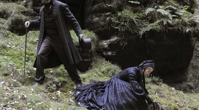 incepe fnt vineri filmul faust spectacolul troienele expozitia helmut sturmer