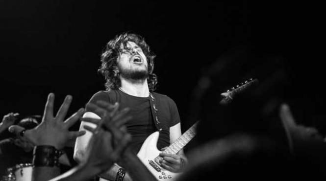 protestatarii din turcia si au facut partid lider e o vedeta rock