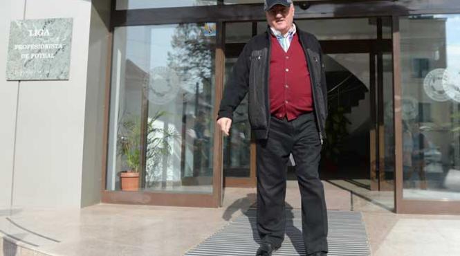 calificarea nationalei colacul de salvare al ligii dragomir isi ameninta contracandidatul sunt greu de pensionat