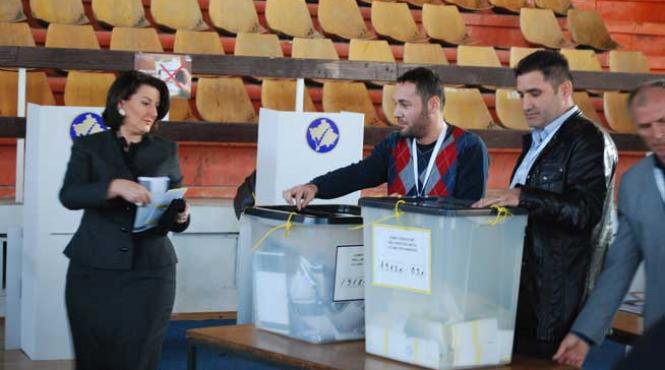 alegeri locale cu cantec in kosovo principala miza participarea sarbilor din nordul teritoriului