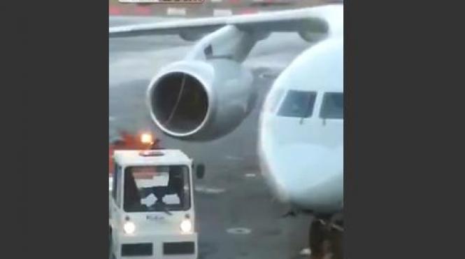 ce se intampla cu bagajele pasagerilor dupa aterizarea avionului imagini scandaloase filmate pe aeroport video