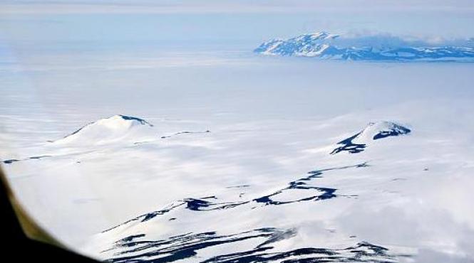 descoperirea care ar putea rescrie istoria omenirii ce au gasit oamenii de stiinta sub gheata din antarctica video