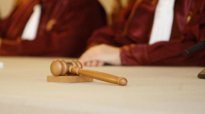 ccr dezbate sesizarea pre edintelui referitoare la legea referendumului