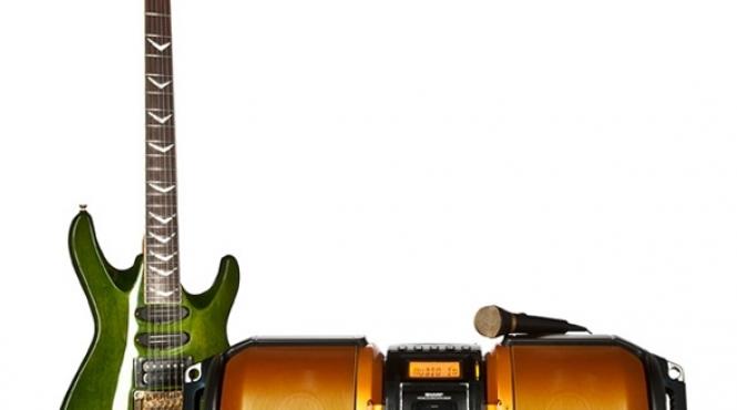 review bomba muzicala de la sharp boombox gx m10hor