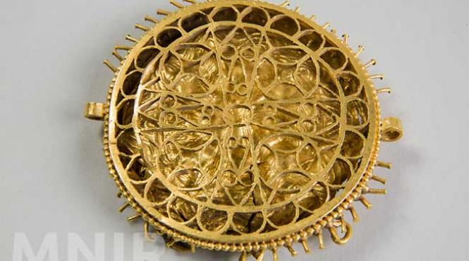 aurul si argintul antic al romaniei