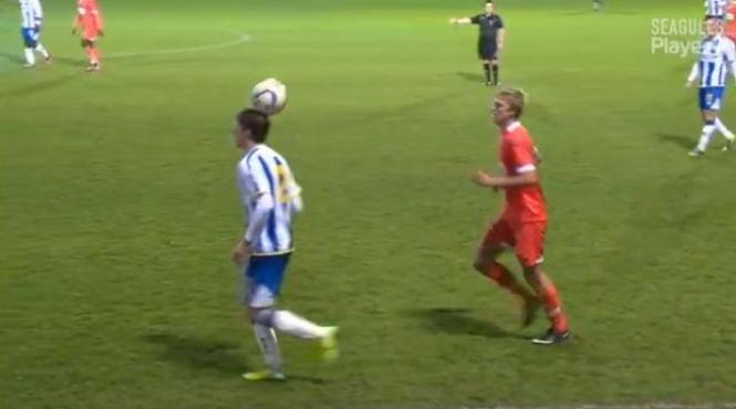 genial cum sa te razbuni pe un adversar fara sa iei cartonas galben video