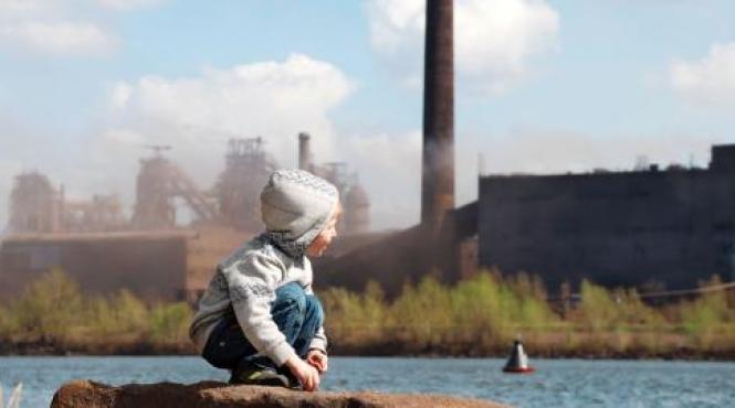 riscul genetic de a dezvolta autism poate sa creasca in conditii de poluare a aerului