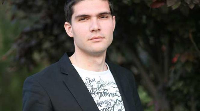 un roman lanseaza o noua retea de socializare