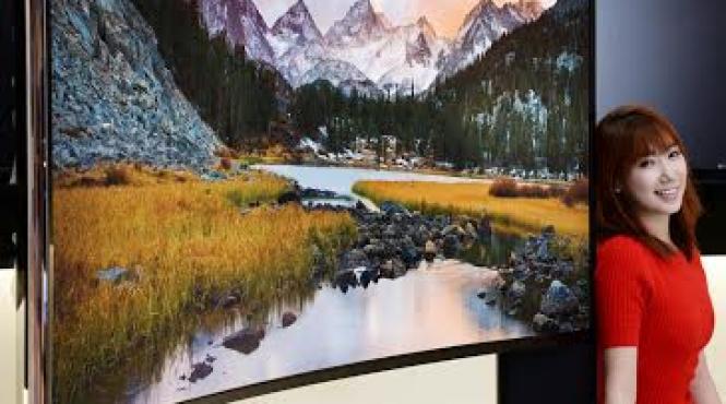 faceti loc pentru cel mai mare televizor cu ecran curbat 266cm