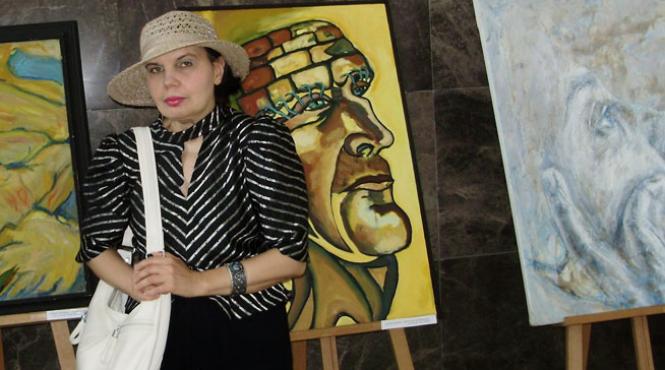 rezistenta prin pictura daniela isache apreciata de irimescu si neagoe cu picturi vizionate si de oamenii elenei ceausescu