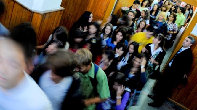 se schimba legea educatiei evaluarea nationala admiterea la liceu si bacalaureatul dupa modelul testelor pisa