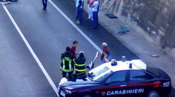 doi hoti de masini au murit intr un accident in italia