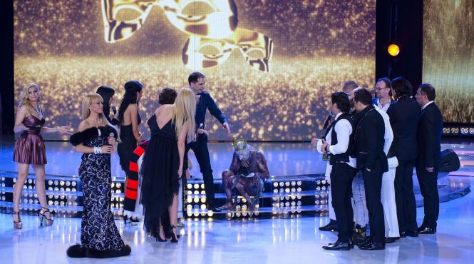 la revelionul starurilor artistii au amutit la aparitia lui gollum din stapanul inelelor