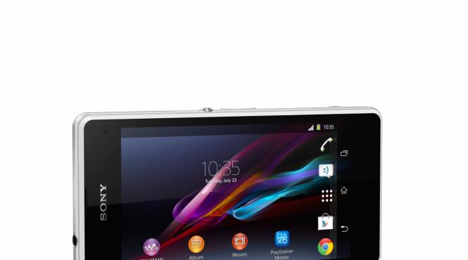 ces 2014 xperia z1 compact super smartphone cu camera foto de 20mp